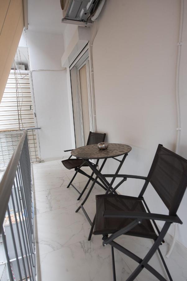 Medluxe Cozy Apartment! Atina Dış mekan fotoğraf